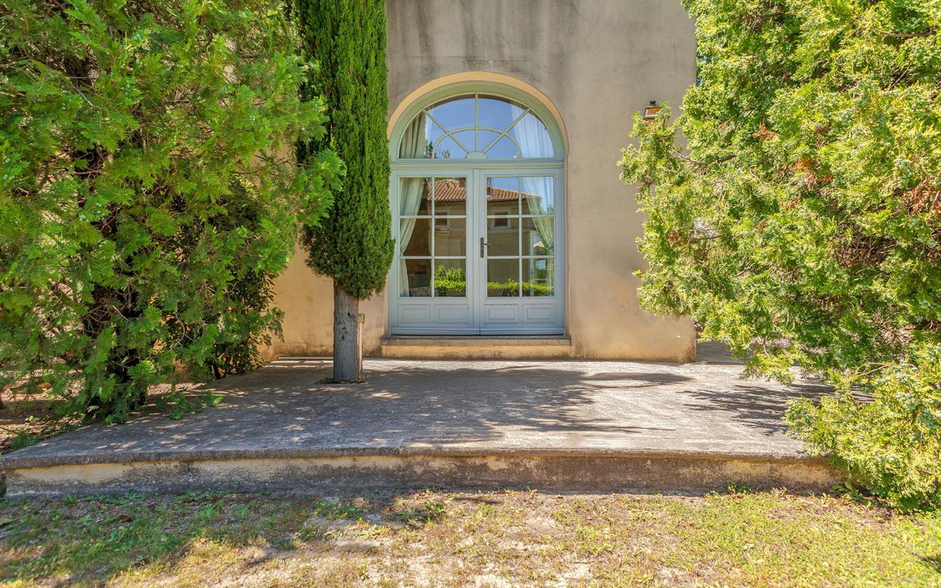 Chateau Talaud Loriol-du-Comtat Quarto foto