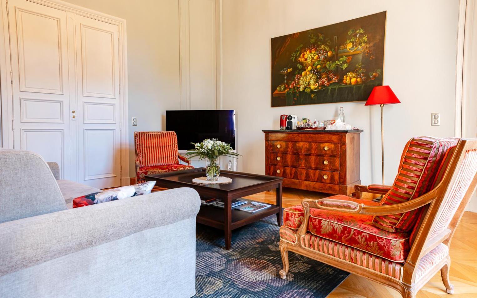 Chateau Talaud Loriol-du-Comtat Quarto foto