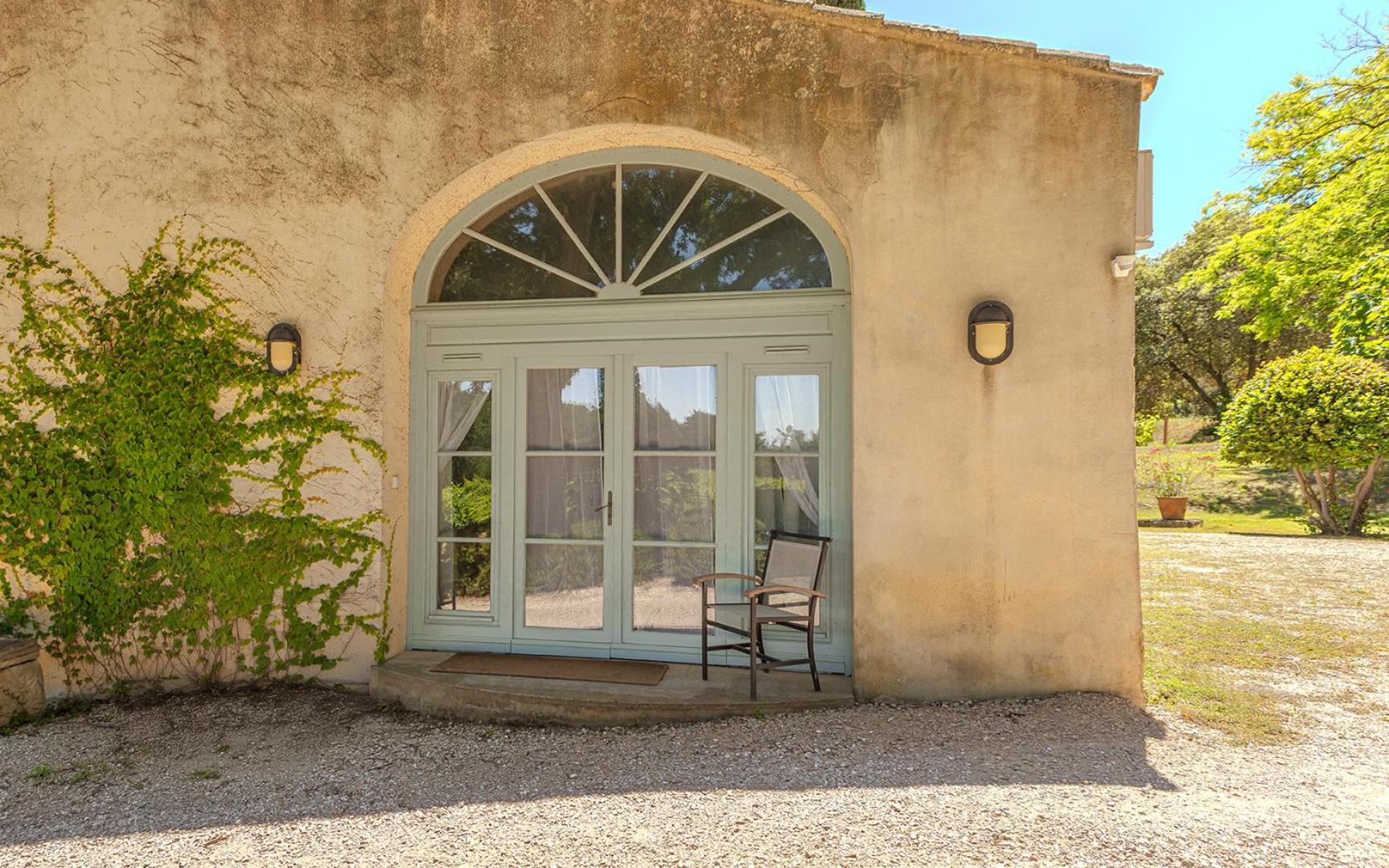 Chateau Talaud Loriol-du-Comtat Quarto foto